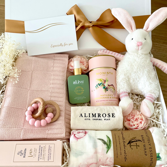 Best baby gift for new Mum and her newborn baby. Alimrose beechwood teether, baby blanket, Anchor & Arrow, baby swaddles, Monista Tea for new Mums, Urban & Rituelle Hand cream. Baby girl gift. New baby.